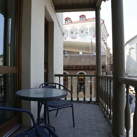 Proper Apartment - Duplex Home Тбилиси Экстерьер фото
